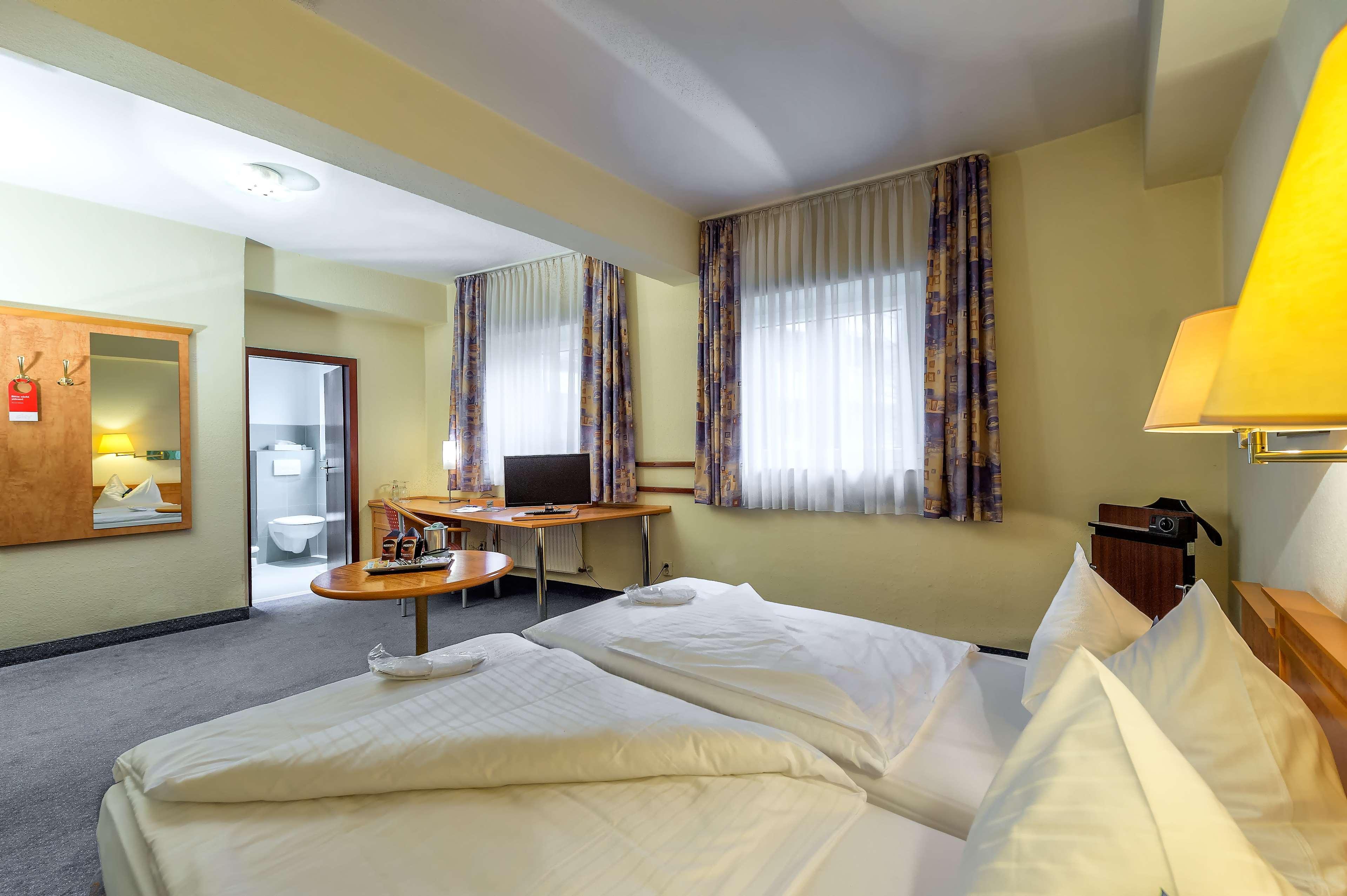 Best Western Weymouth Hotel Rembrandt Esterno foto